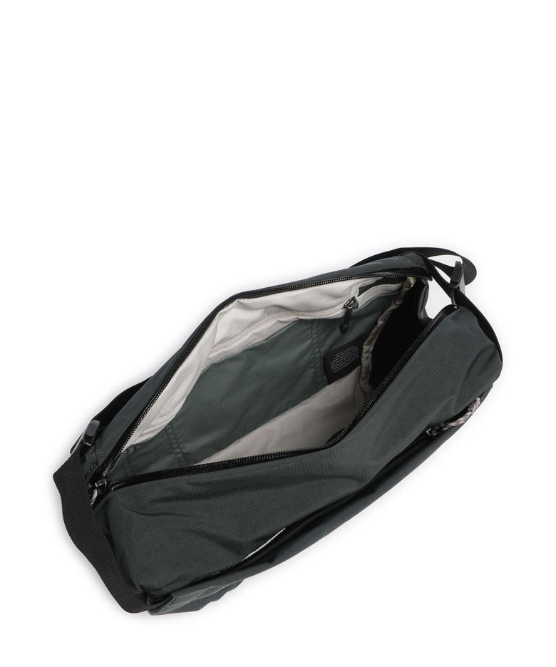 Bellroy Venture 9 Sling bag deep ocean